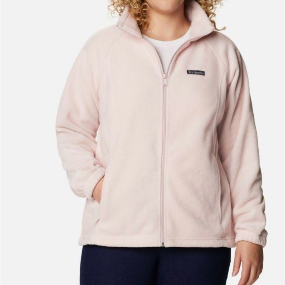 Light pink Columbia zip up jacket